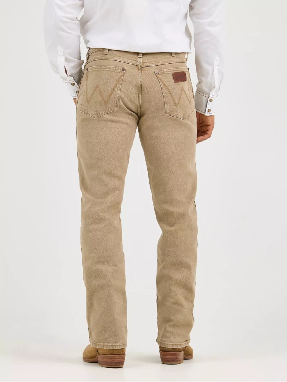 Wrangler Retro Men's Slim Straight Jeans in Saddle